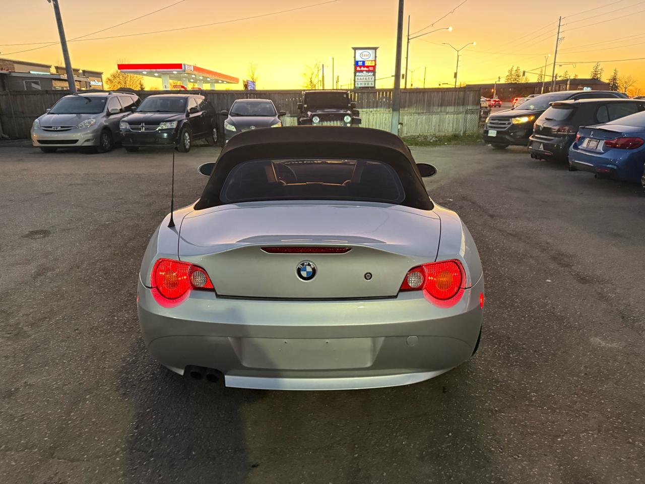 2003 BMW Z4 2.5i, RUST FREE, CONVERTIBLE, MANUAL, CERTIFIED - Photo #4