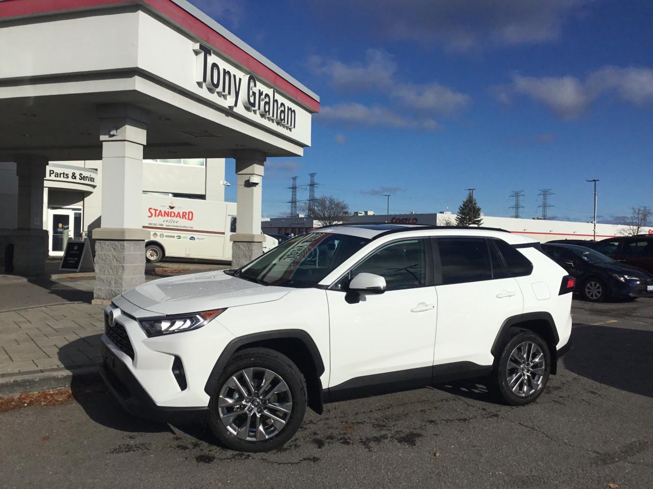 Used 2021 Toyota RAV4 XLE Premium Pkg., for sale in Ottawa, ON