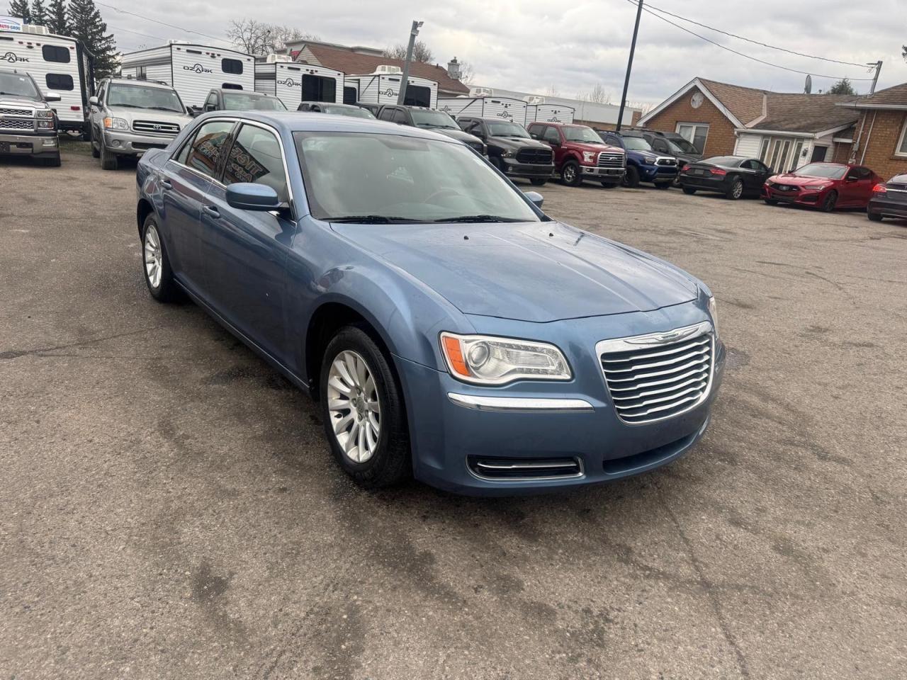 2011 Chrysler 300 TOURING, ONLY 127KMS, ALLOYS, CERTIFIED - Photo #7