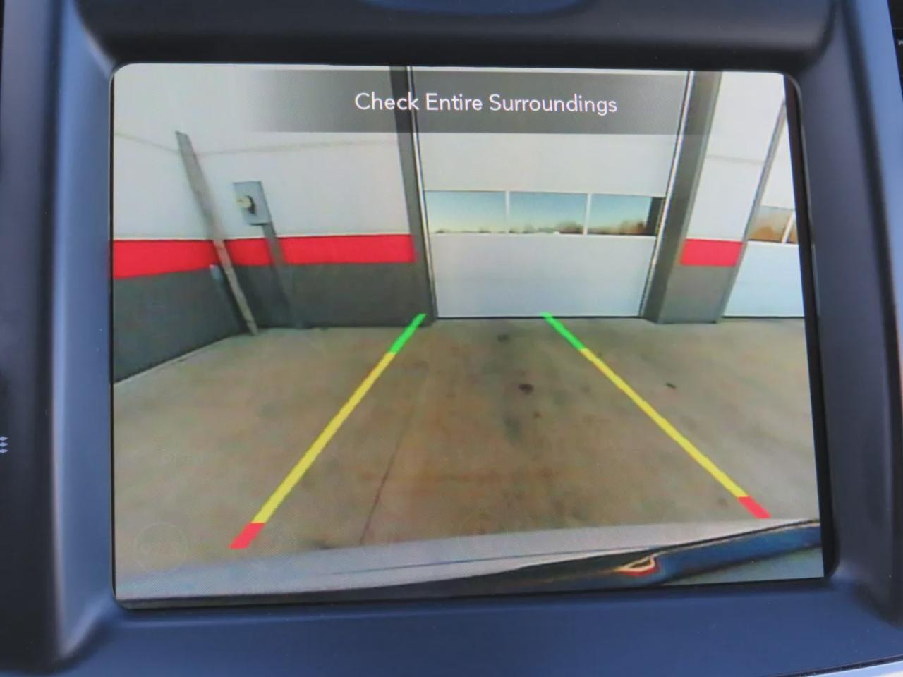 2022 Chrysler 300 Touring L (**ALLOY RIMS**LEATHER**NAVIGATION**REMOTE START**POWER SEATS**HEATED SEATS**REVERSE CAMERA**DIGITAL TOUCHSCREEN**CRUISE CONTROL**BLUETOOTH**DUAL CLIMATE CONTROL**PUSH BUTTON START**) Photo