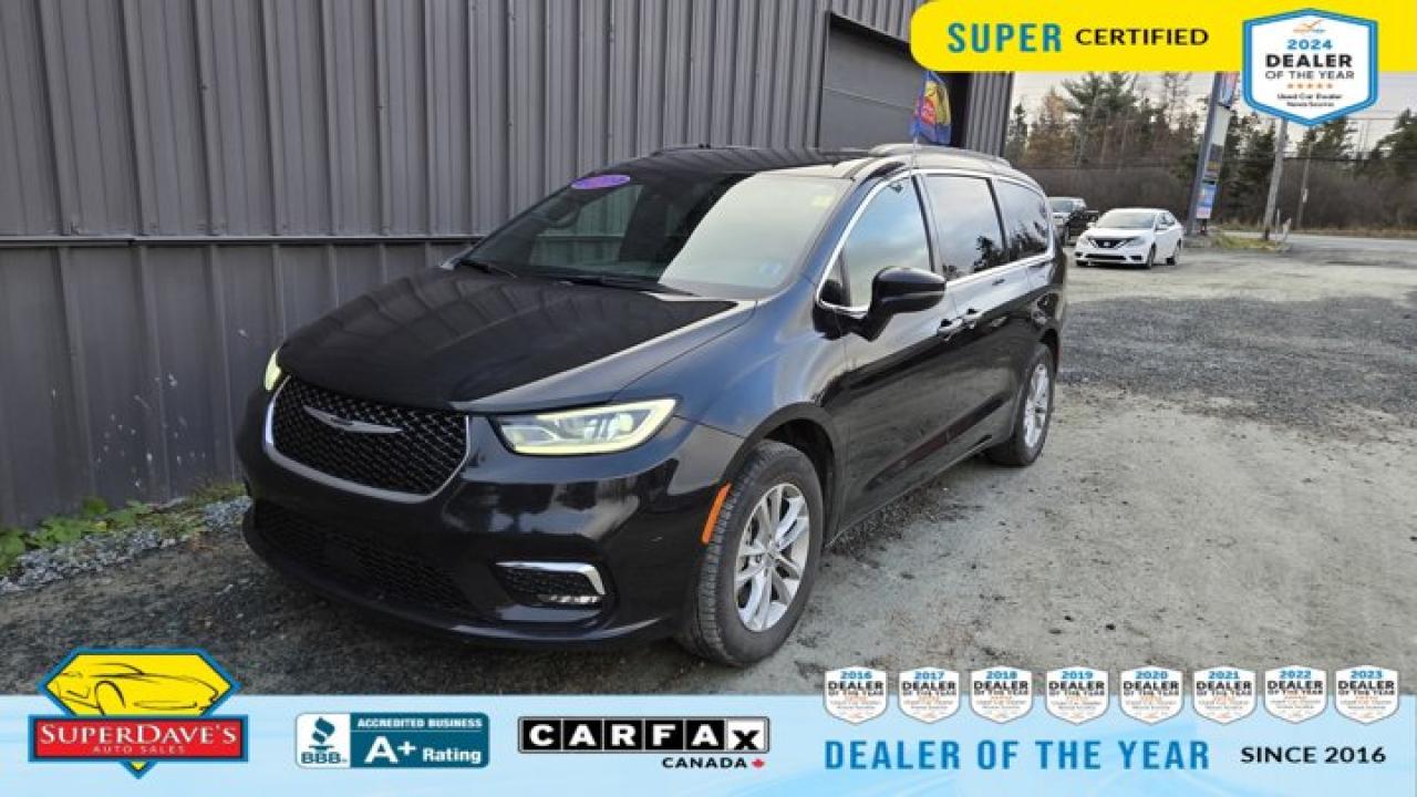 Used 2022 Chrysler Pacifica Touring for sale in Dartmouth, NS