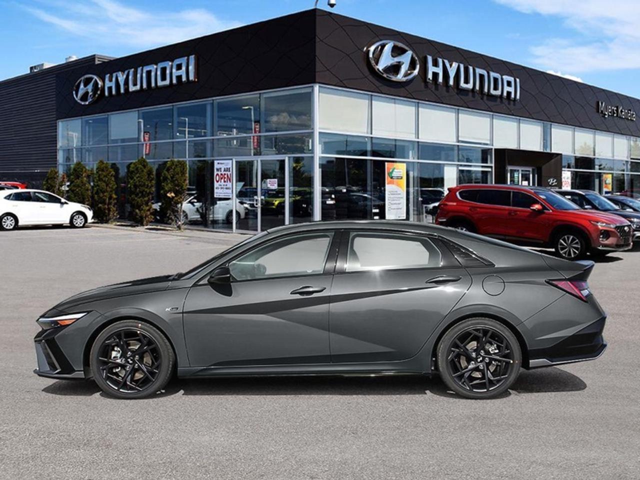 2025 Hyundai Elantra N Line Ultimate DCT Photo2