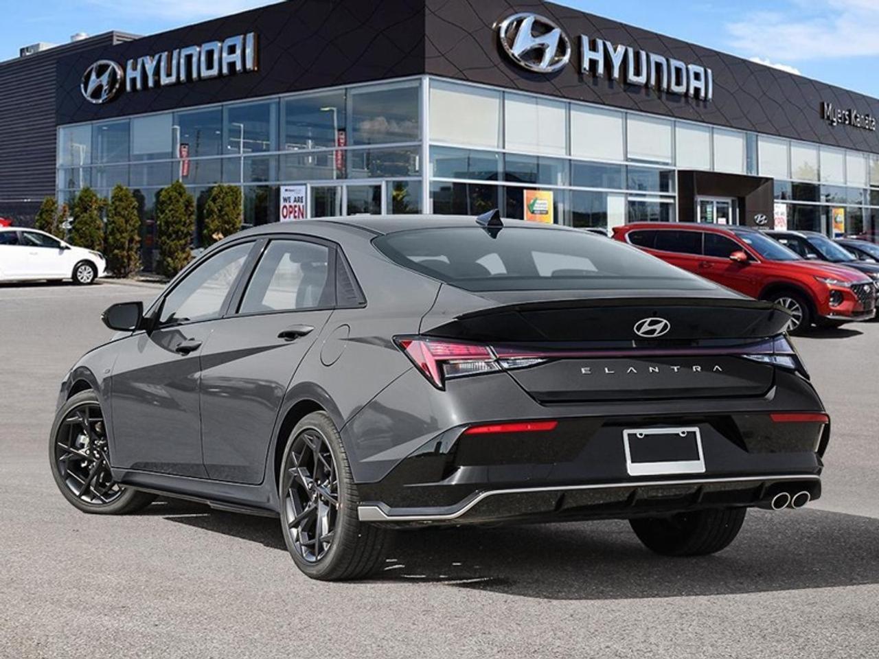 2025 Hyundai Elantra N Line Ultimate DCT Photo3