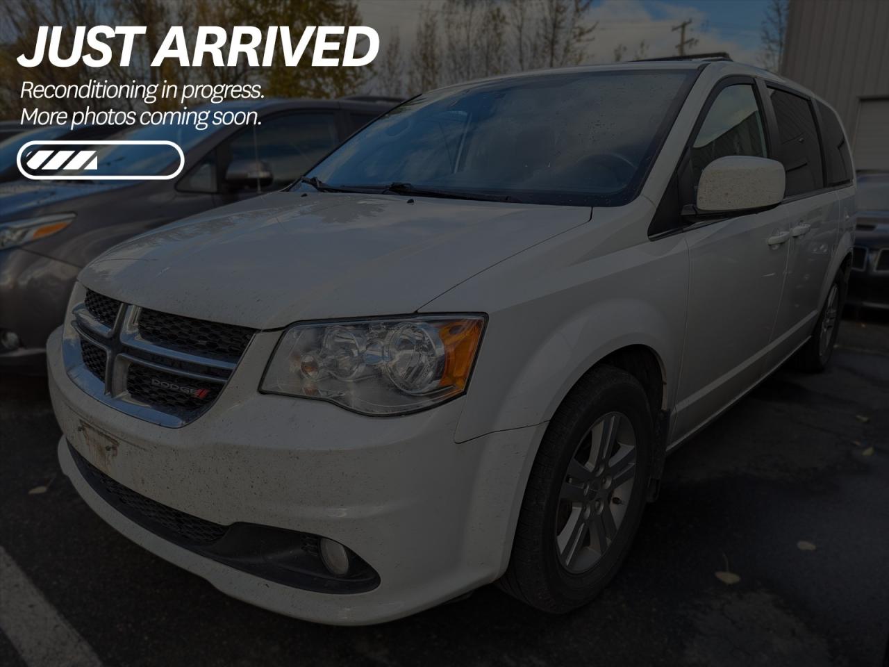 Used 2018 Dodge Grand Caravan Crew $215 BI-WEEKLY - NEW REPORTED ACCIDENTS, ONE OWNER, SMOKE-FREE, PET-FREE for sale in Cranbrook, BC