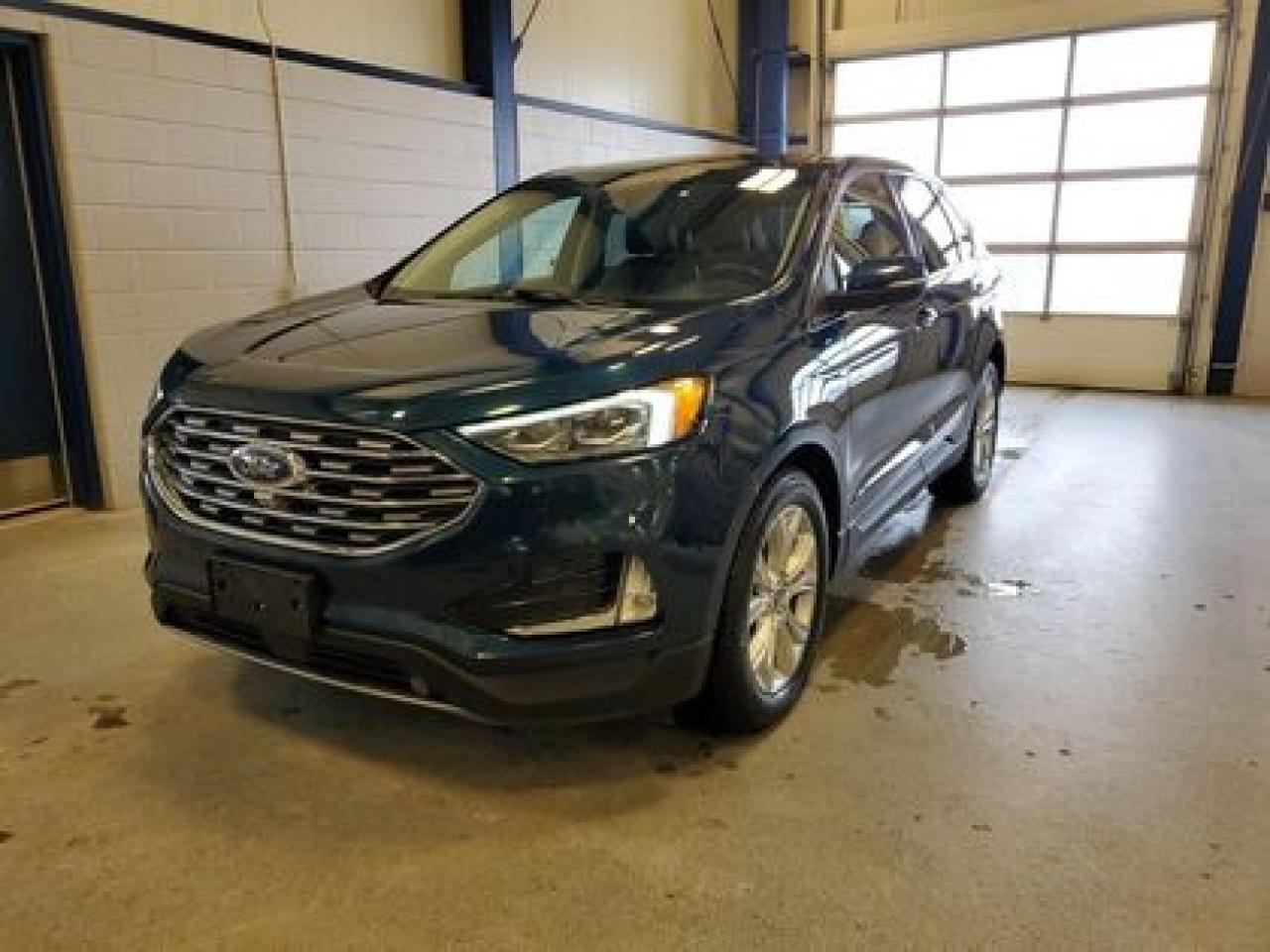 Used 2020 Ford Edge TITANIUM W/ REVERSE SENSING SYSTEM for sale in Moose Jaw, SK