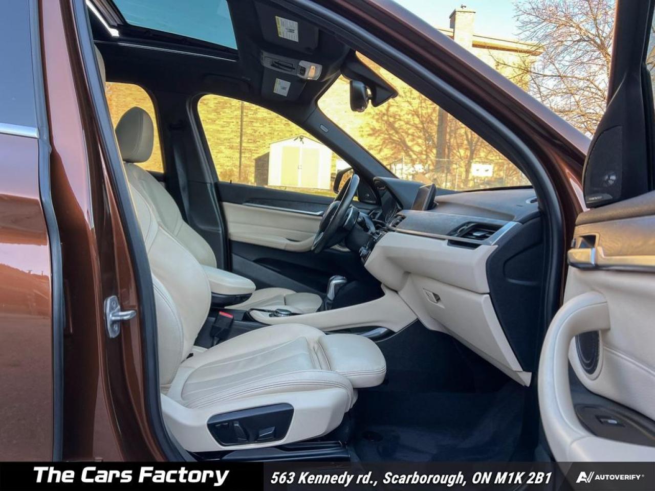 2016 BMW X1 xDrive 28i Headsup Isplay / Camera / Nav! - Photo #22