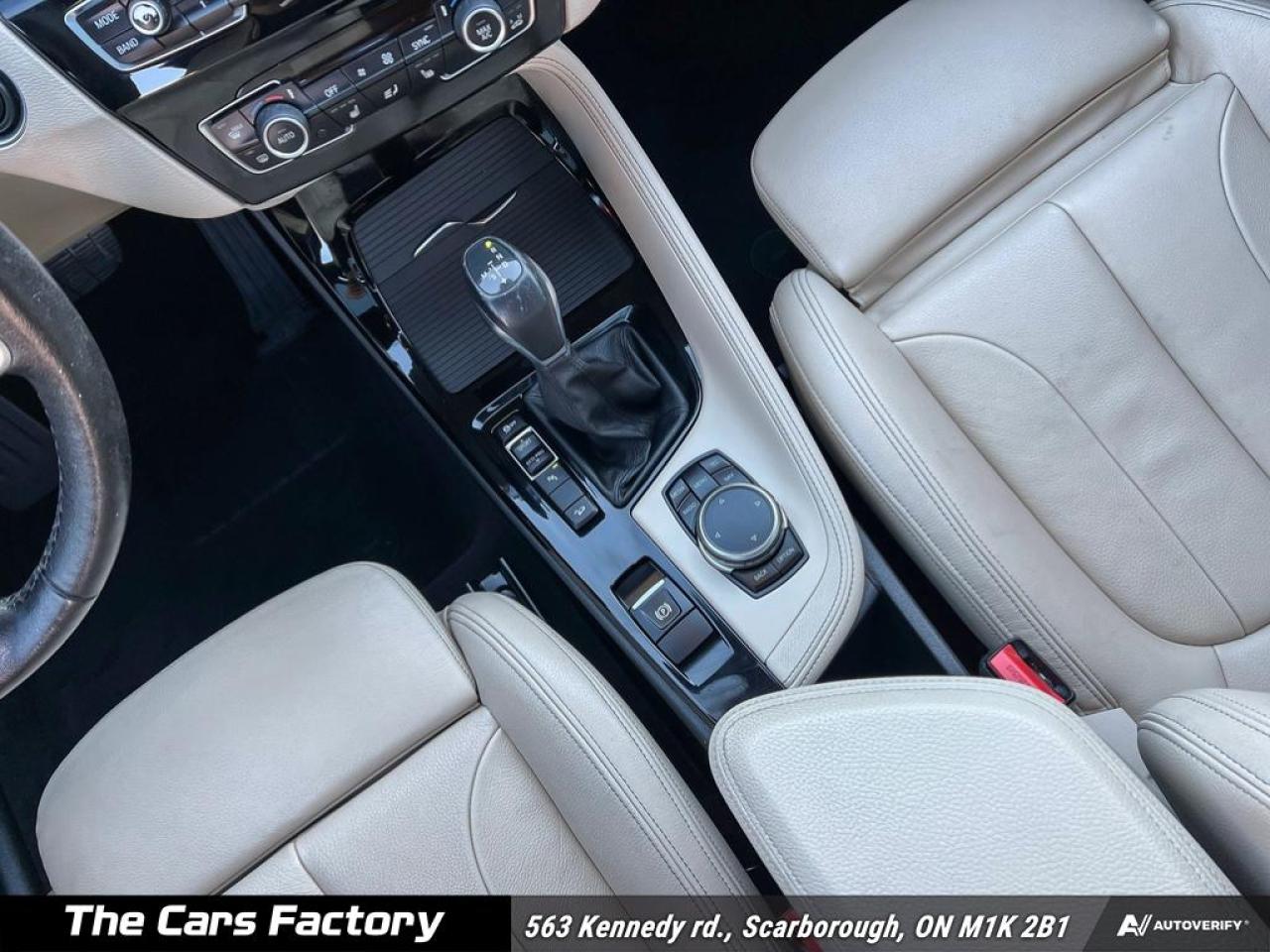 2016 BMW X1 xDrive 28i Headsup Isplay / Camera / Nav! - Photo #16