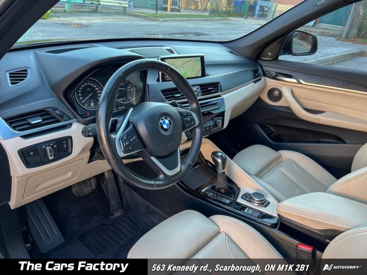 2016 BMW X1 xDrive 28i Headsup Isplay / Camera / Nav! - Photo #11