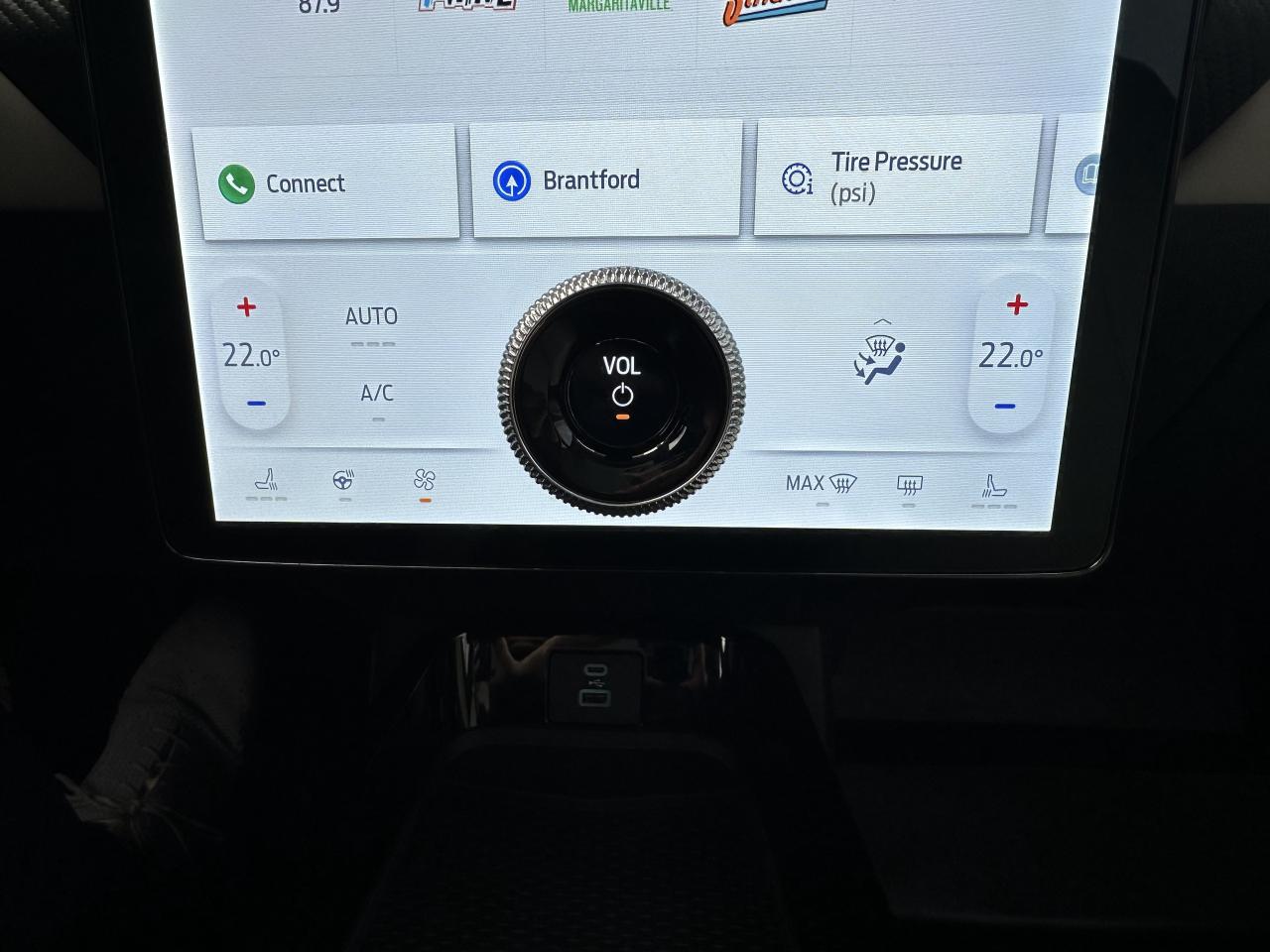 2022 Ford Mustang Mach-E Premium Photo