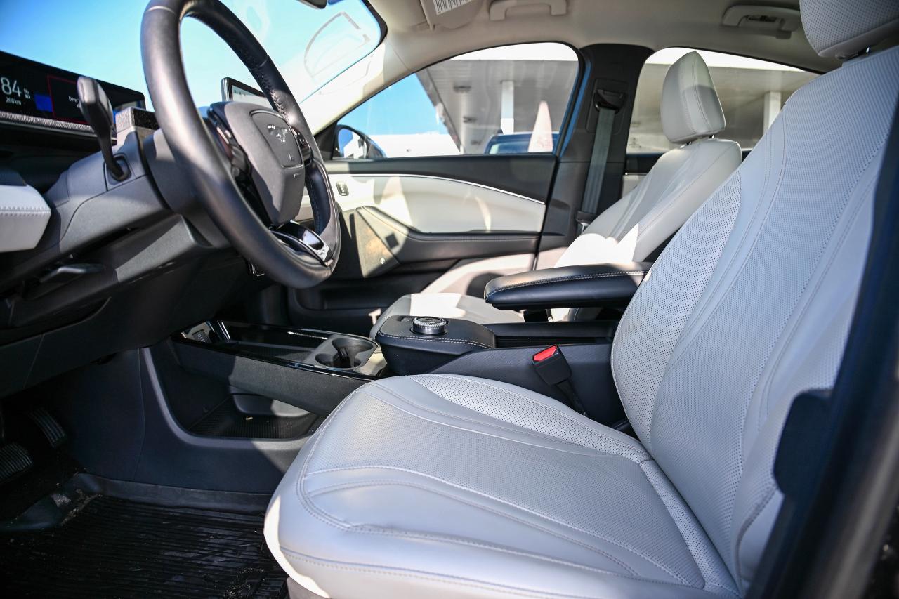 2022 Ford Mustang Mach-E CLEAN CAR FAX | LOW KM | LEATHER | REMOTE START Photo