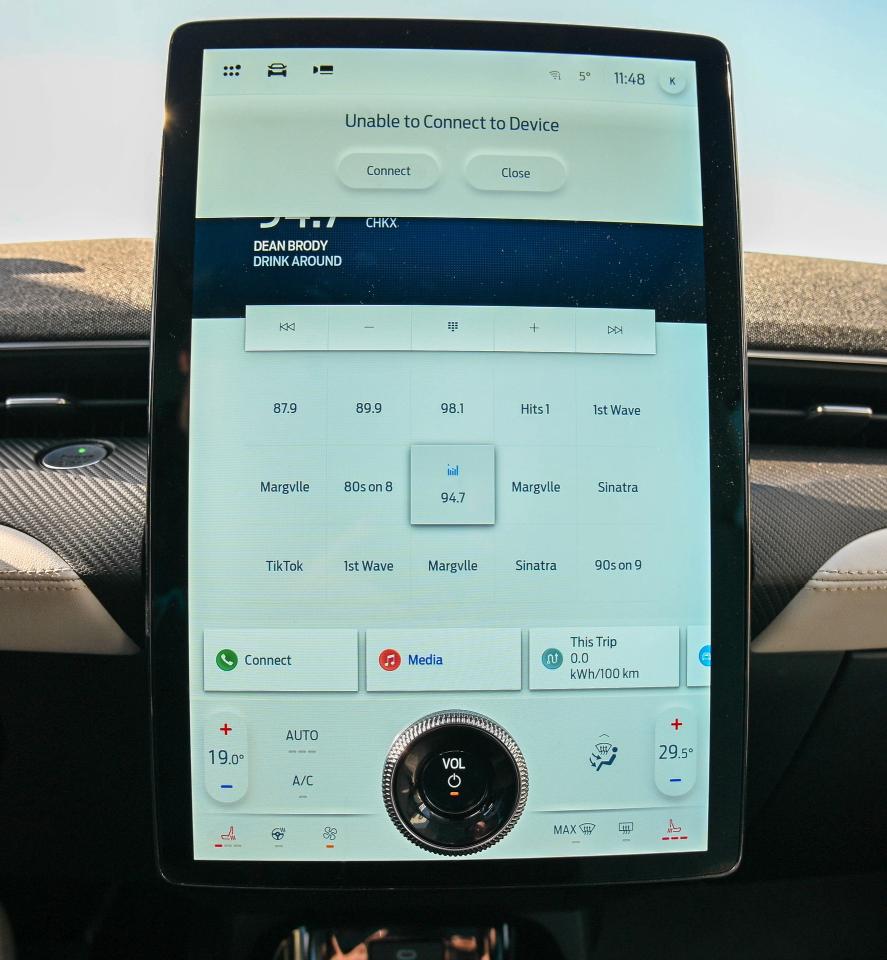 2022 Ford Mustang Mach-E CLEAN CAR FAX | LOW KM | LEATHER | REMOTE START Photo