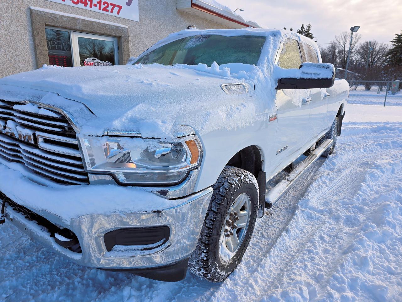 2019 RAM 2500 Big Horn 4x4 Crew Cab 8' Box - Photo #2