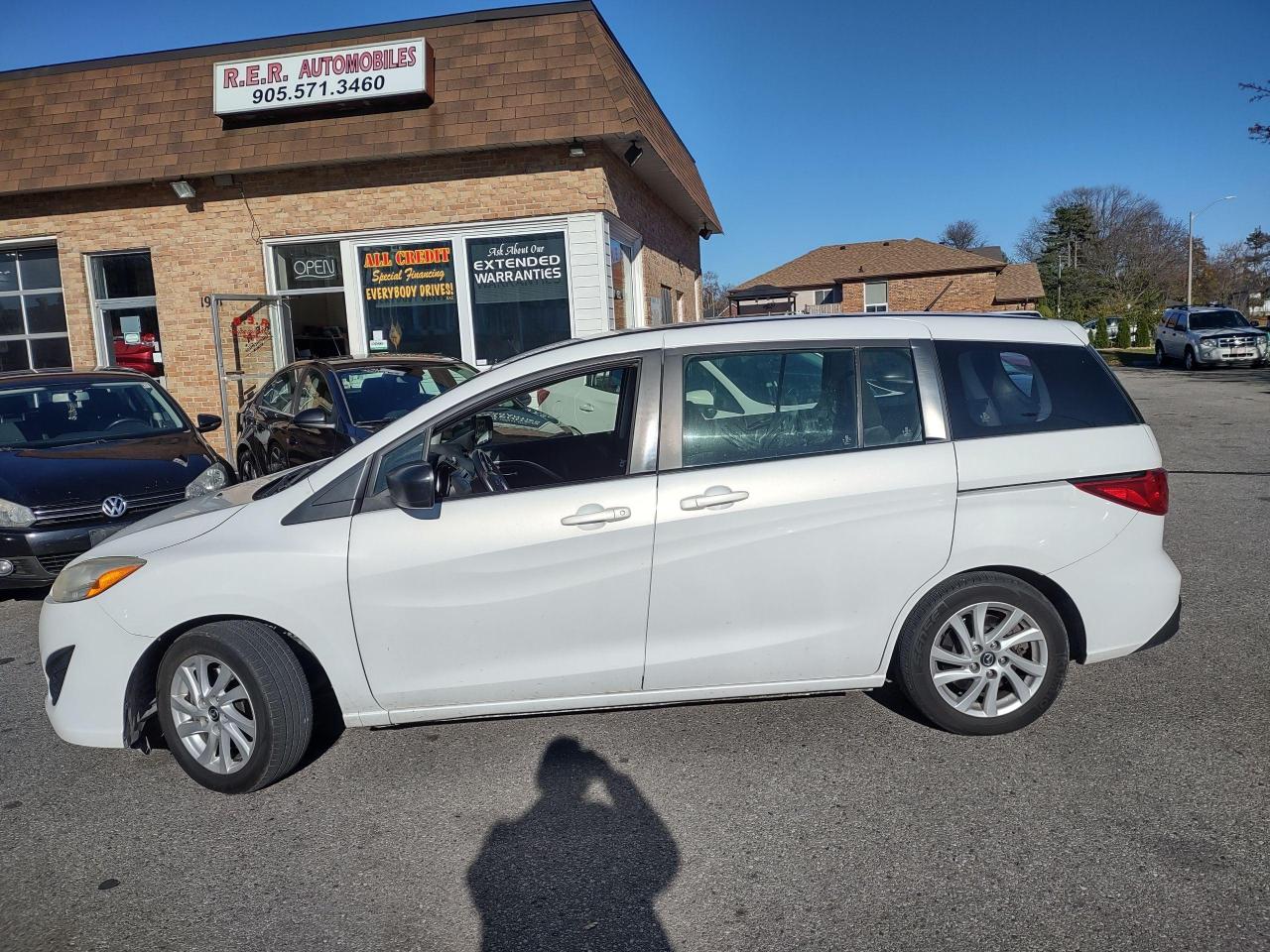 Used 2013 Mazda MAZDA5 4dr Wgn Auto GS for sale in Oshawa, ON