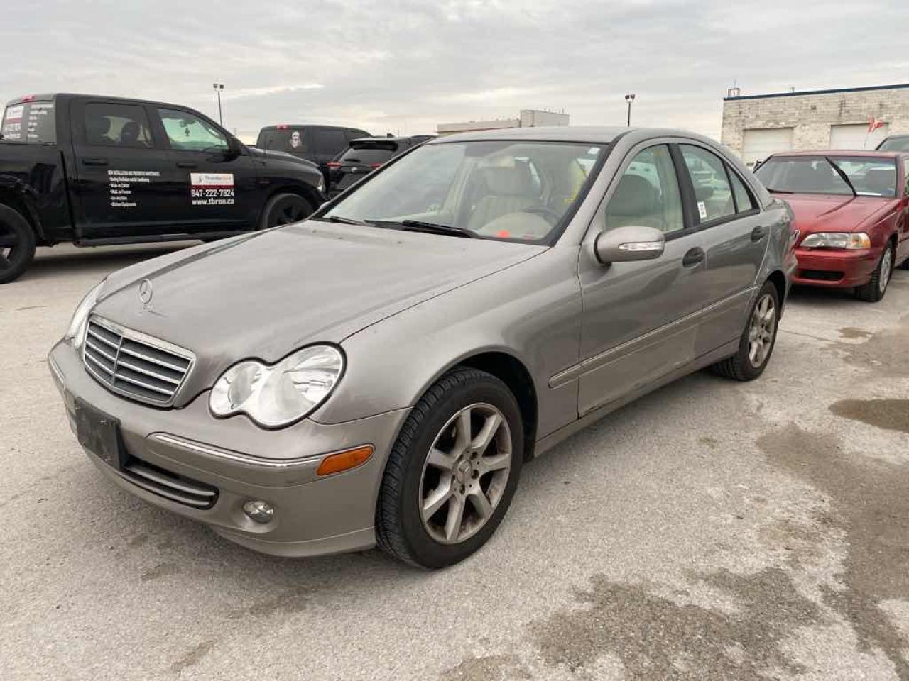 Used 2006 Mercedes-Benz C-Class 230 for sale in Innisfil, ON