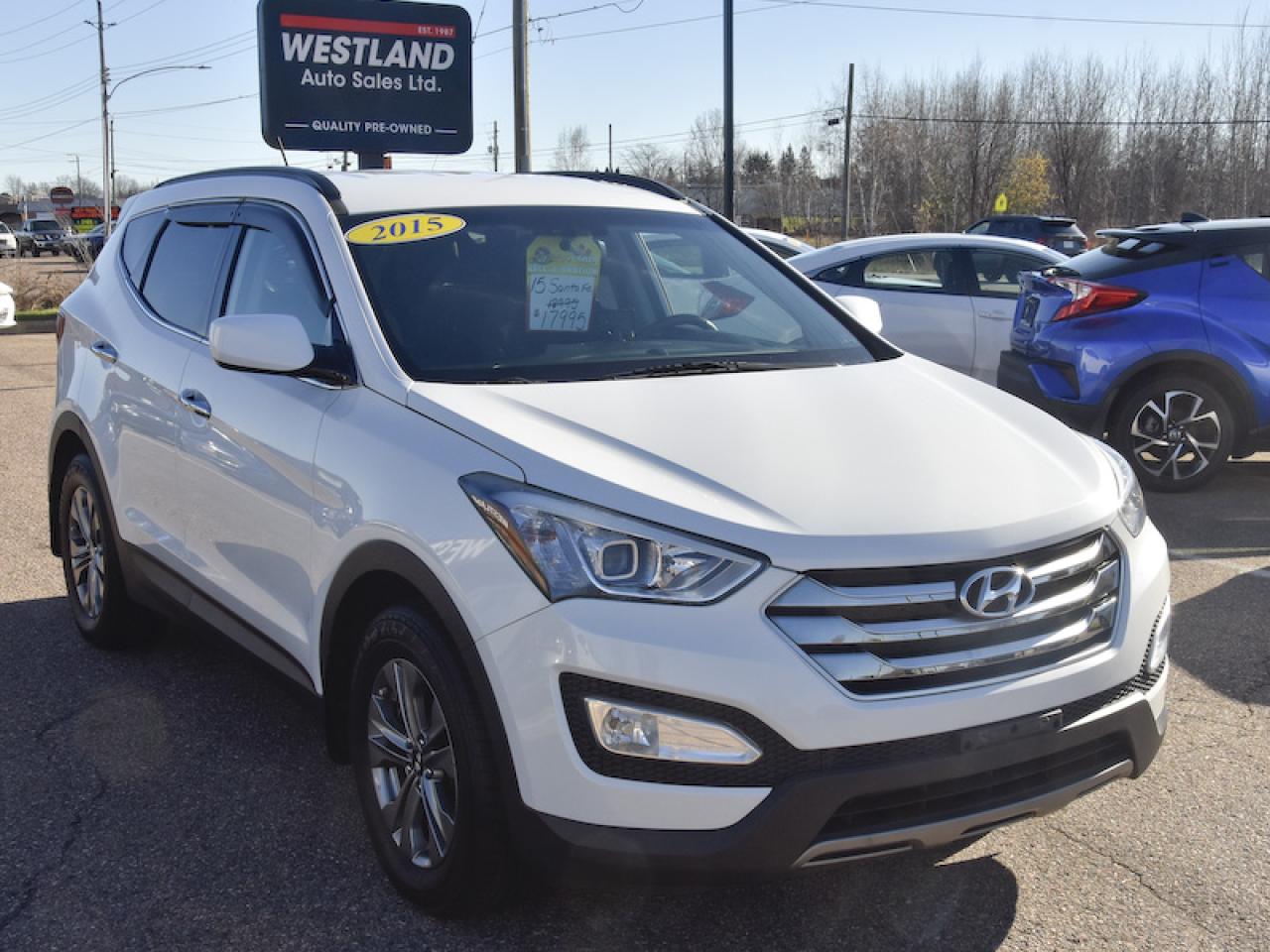 2015 Hyundai Santa Fe Sport  - Photo #2