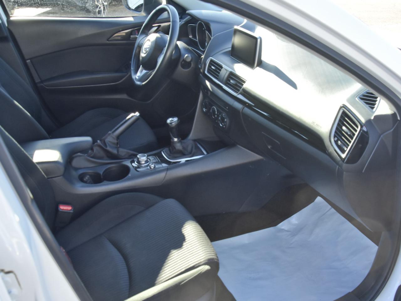 2015 Mazda MAZDA3 Sport - Photo #7