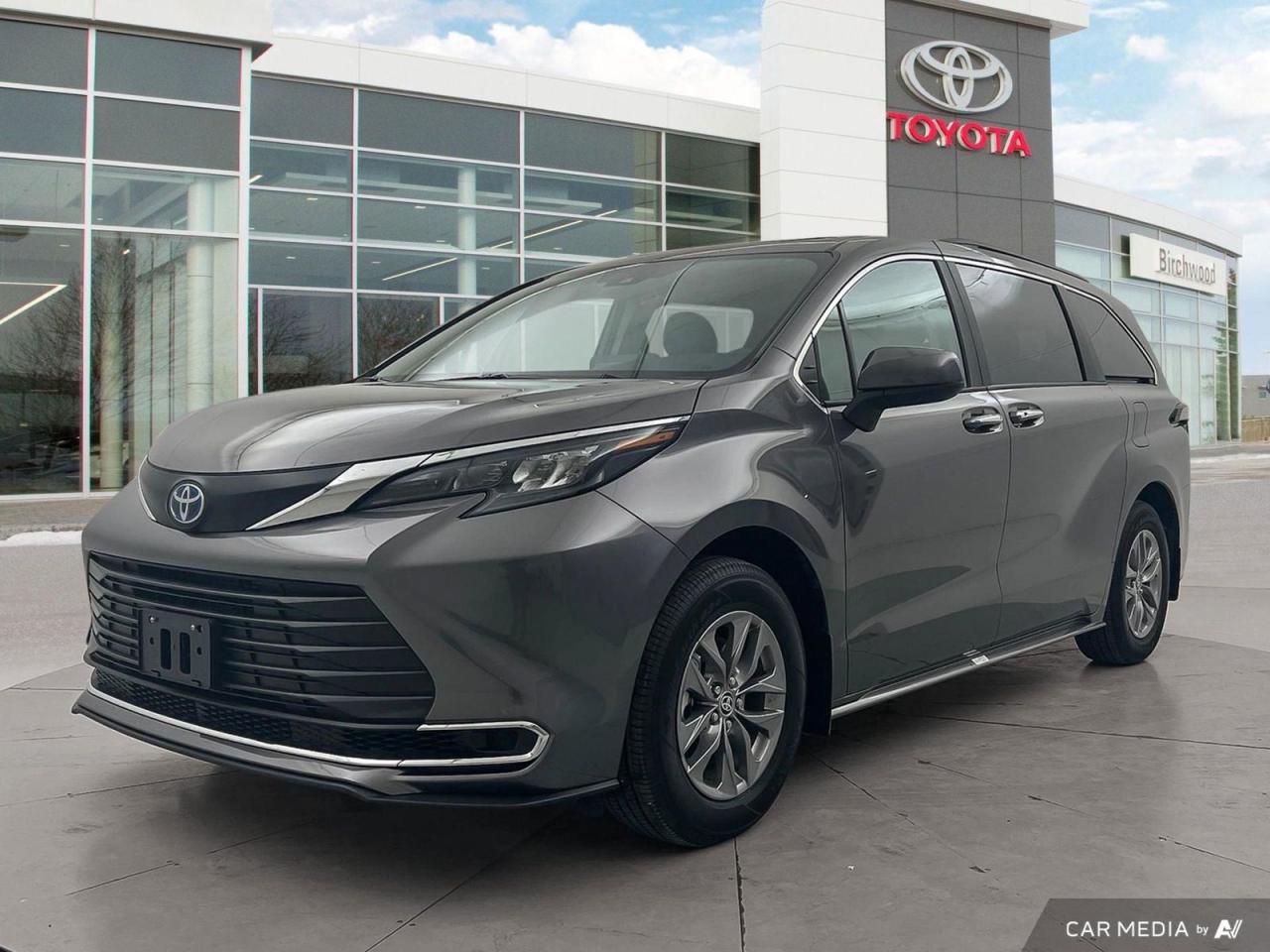 Used 2024 Toyota Sienna XLE Moonroof | EV Mode | Heated Seats for sale in Winnipeg, MB