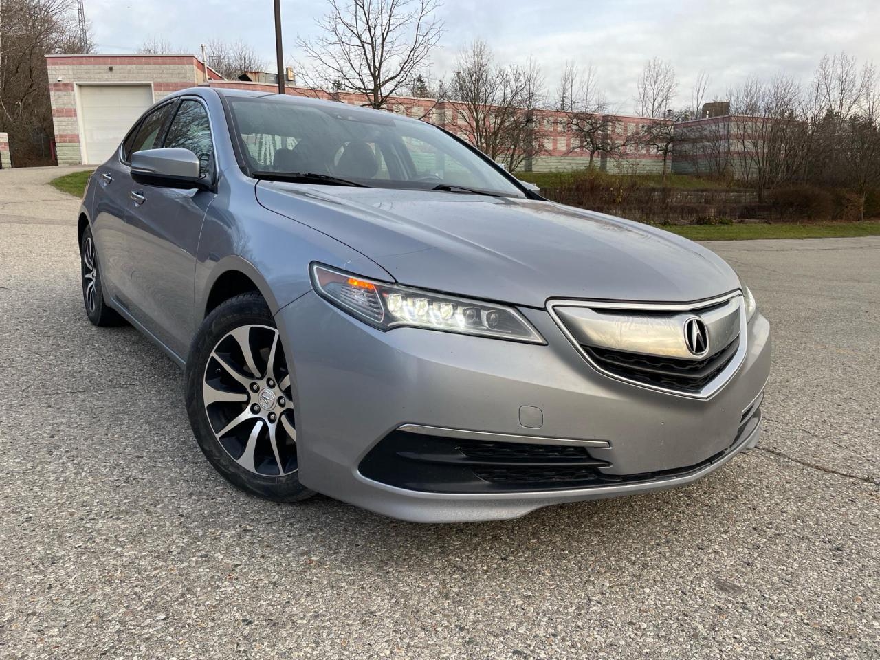 Used 2015 Acura TLX 4dr Sdn FWD Tech for sale in Waterloo, ON