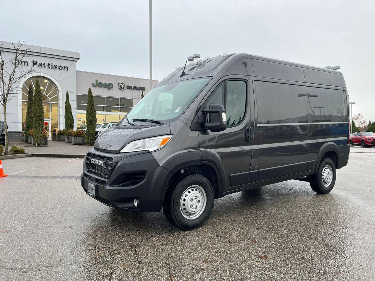 New 2025 RAM 2500 ProMaster High Roof 136 in. WB for sale in Surrey, BC