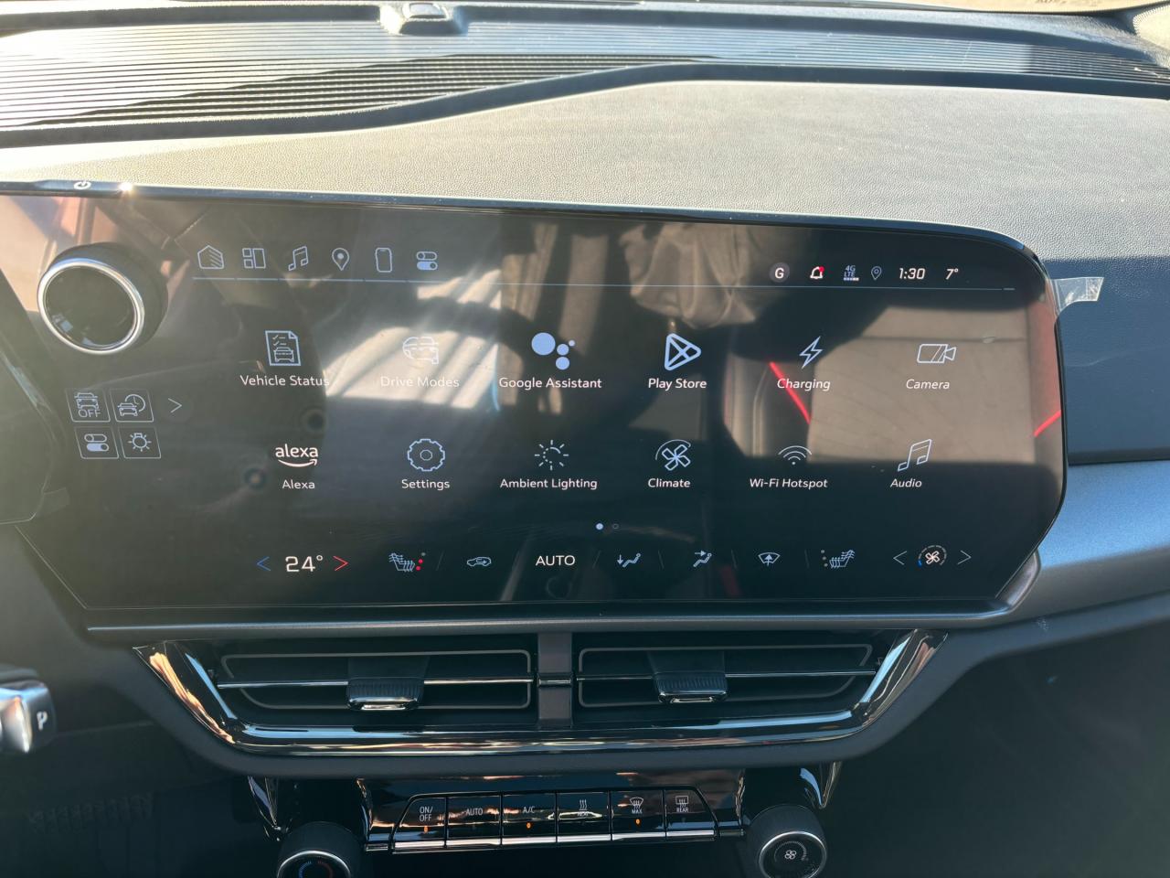 2025 Chevrolet Equinox EV 2025 Chevrolet Equinox EV RS AWD Photo