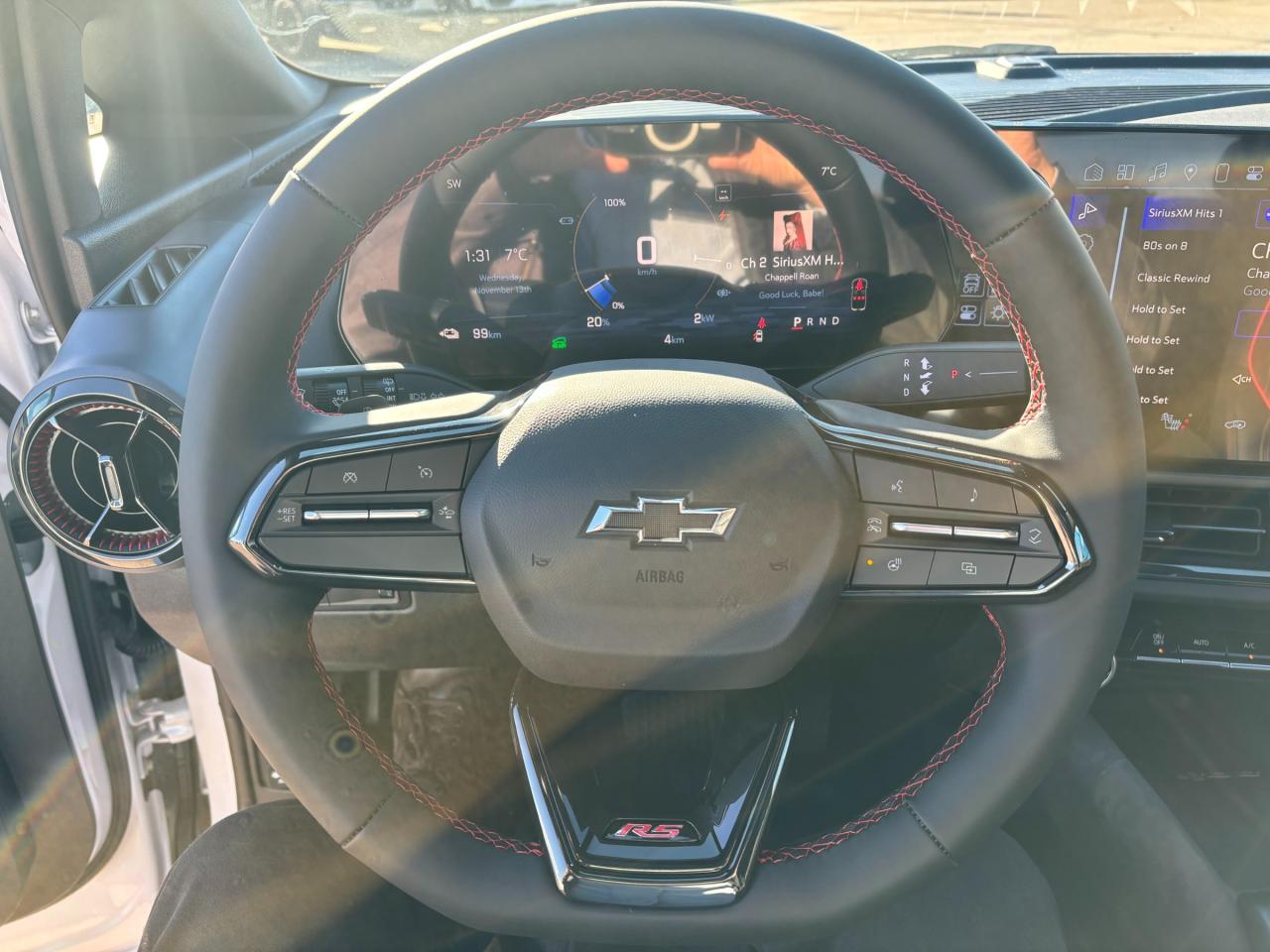 2025 Chevrolet Equinox EV 2025 Chevrolet Equinox EV RS AWD Photo