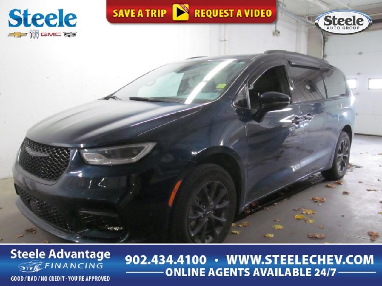 Used 2022 Chrysler Pacifica Touring L for sale in Dartmouth, NS