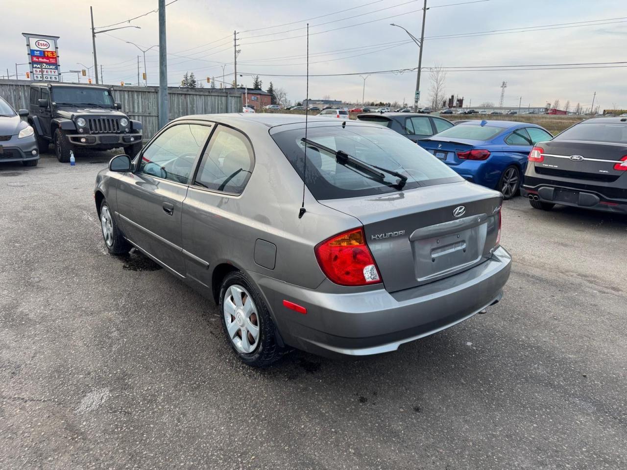 2004 Hyundai Accent GS, COUPE, AUTO, ONLY 72KMS, AS IS - Photo #3