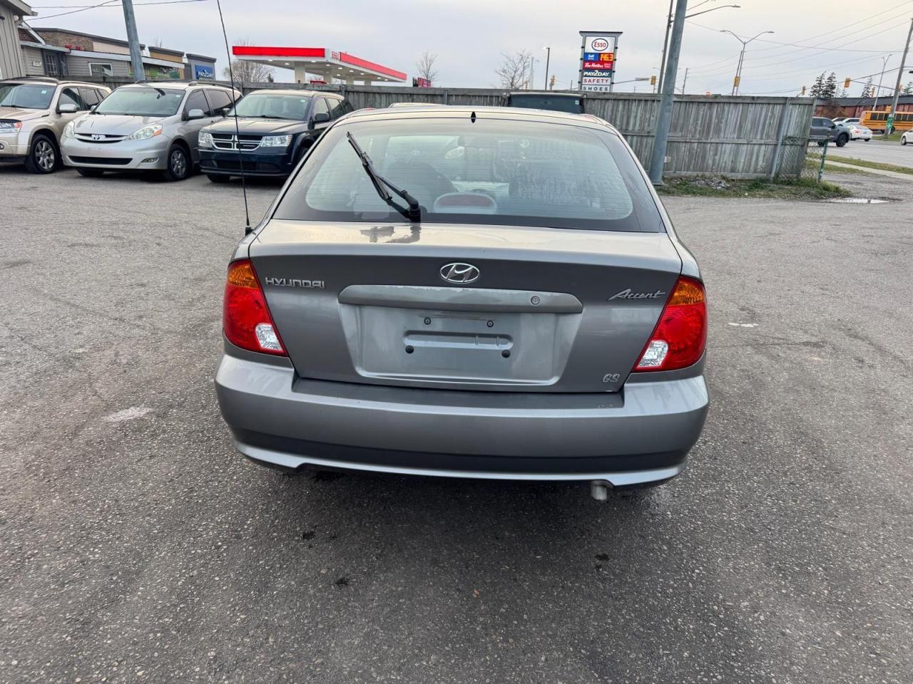 2004 Hyundai Accent GS, COUPE, AUTO, ONLY 72KMS, AS IS - Photo #4