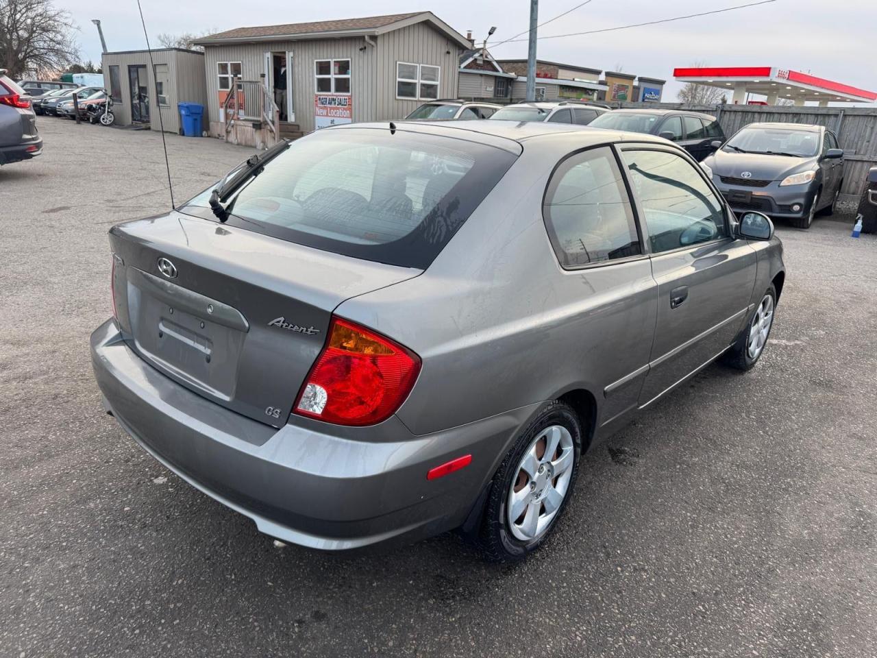 2004 Hyundai Accent GS, COUPE, AUTO, ONLY 72KMS, AS IS - Photo #5