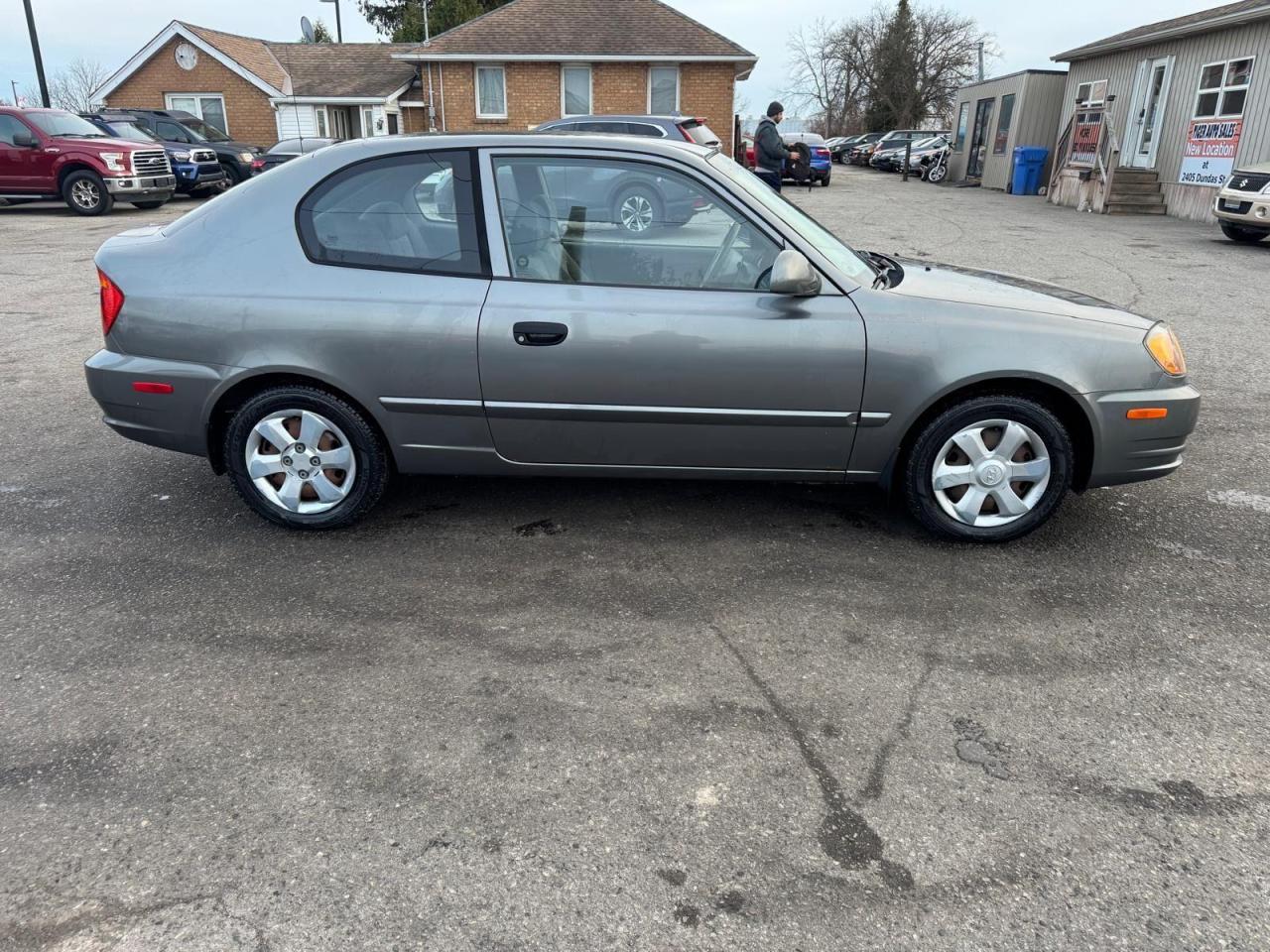 2004 Hyundai Accent GS, COUPE, AUTO, ONLY 72KMS, AS IS - Photo #6