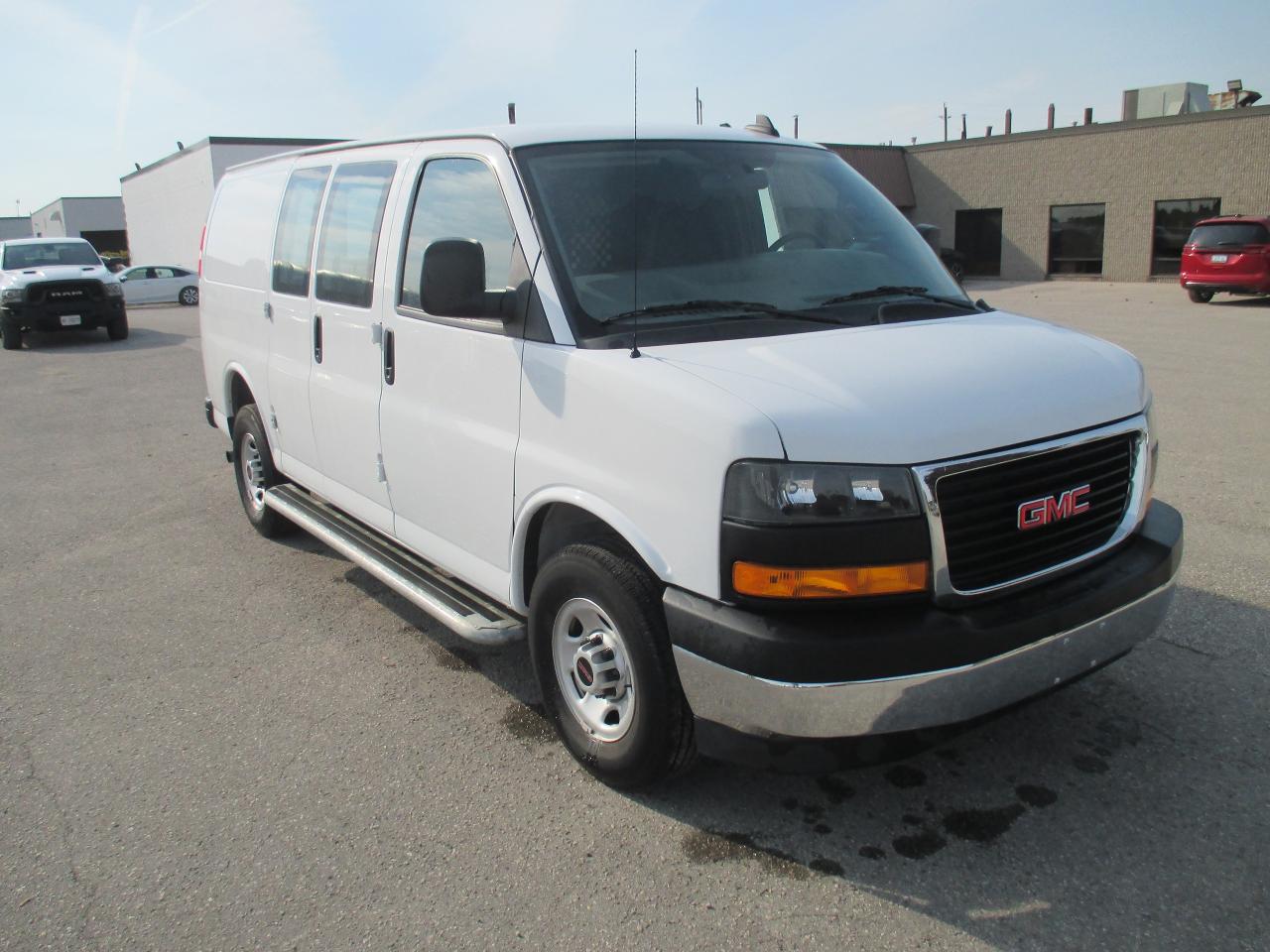 2022 GMC Savana 2500 2500.135 " w/base - Photo #3