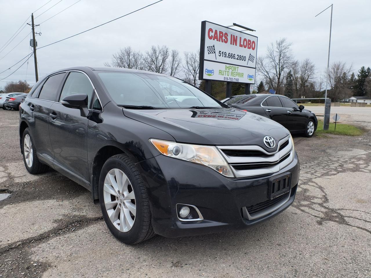 Used 2014 Toyota Venza AWD LE for sale in Komoka, ON