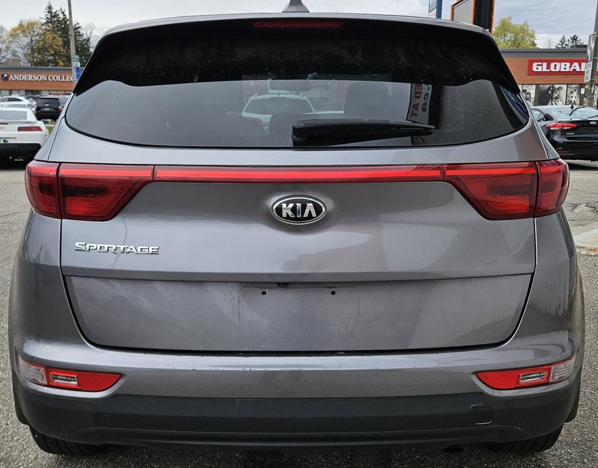 2017 Kia Sportage LX - Photo #4