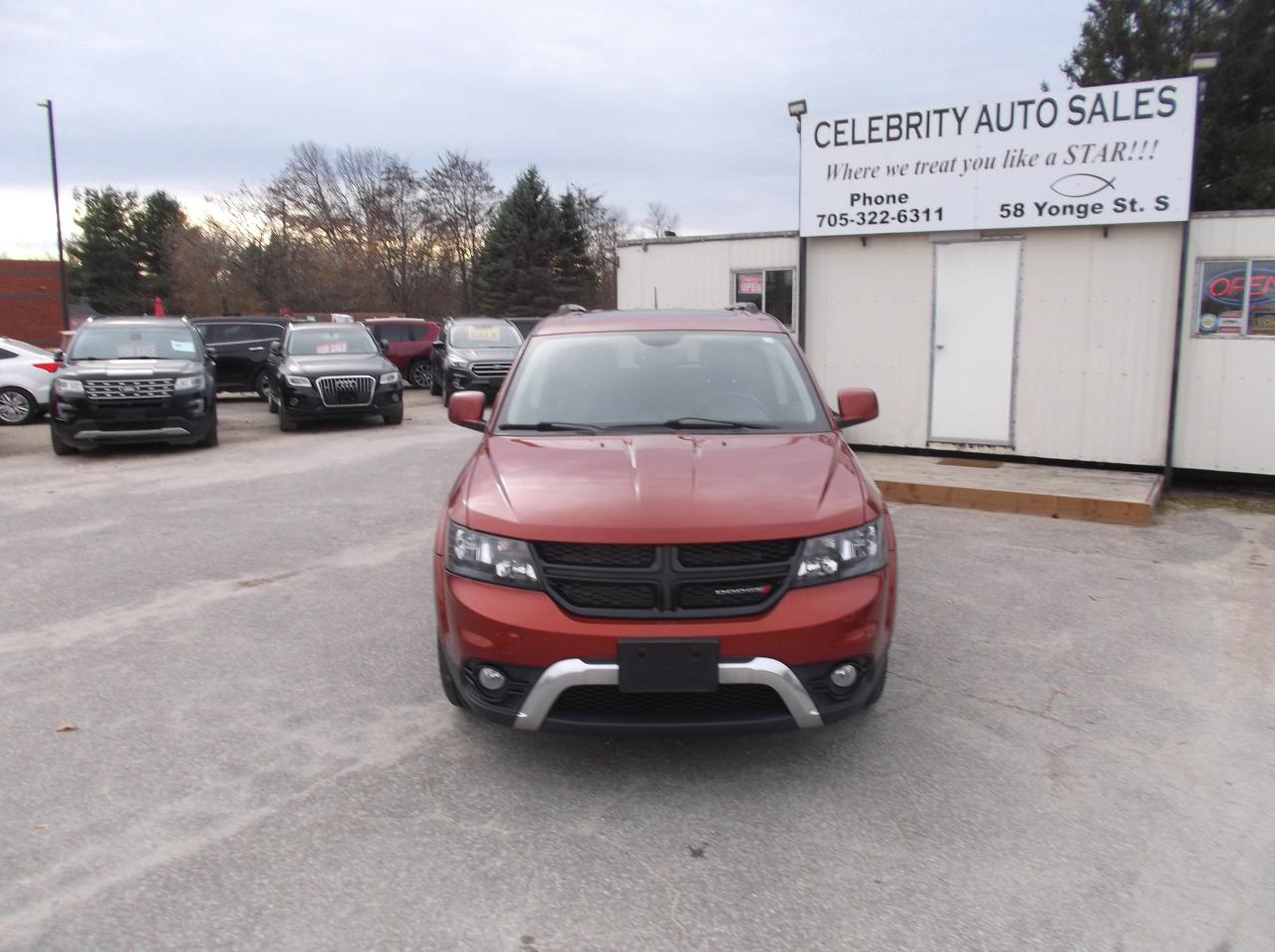 2014 Dodge Journey Crossroad - Photo #2