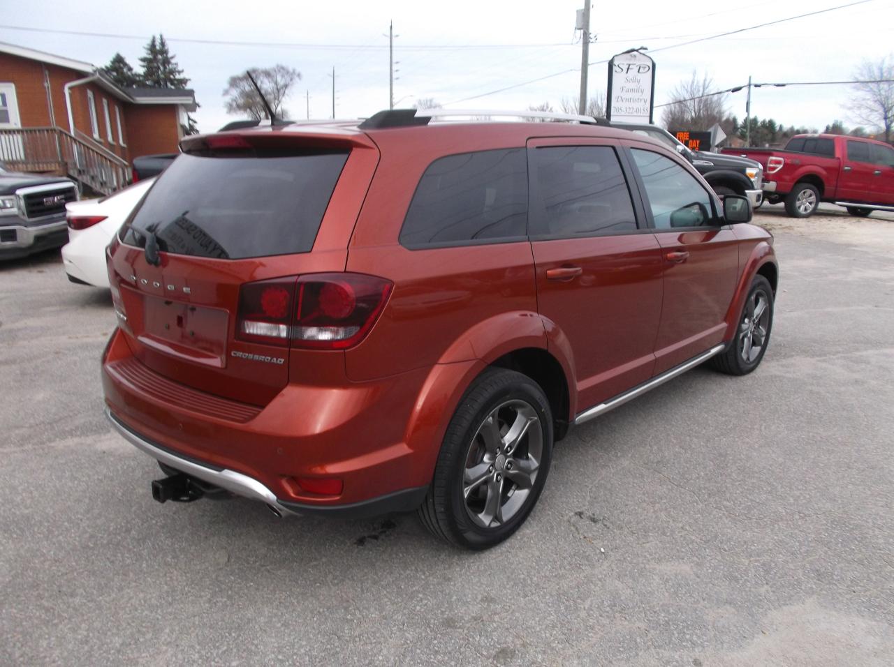 2014 Dodge Journey Crossroad - Photo #5