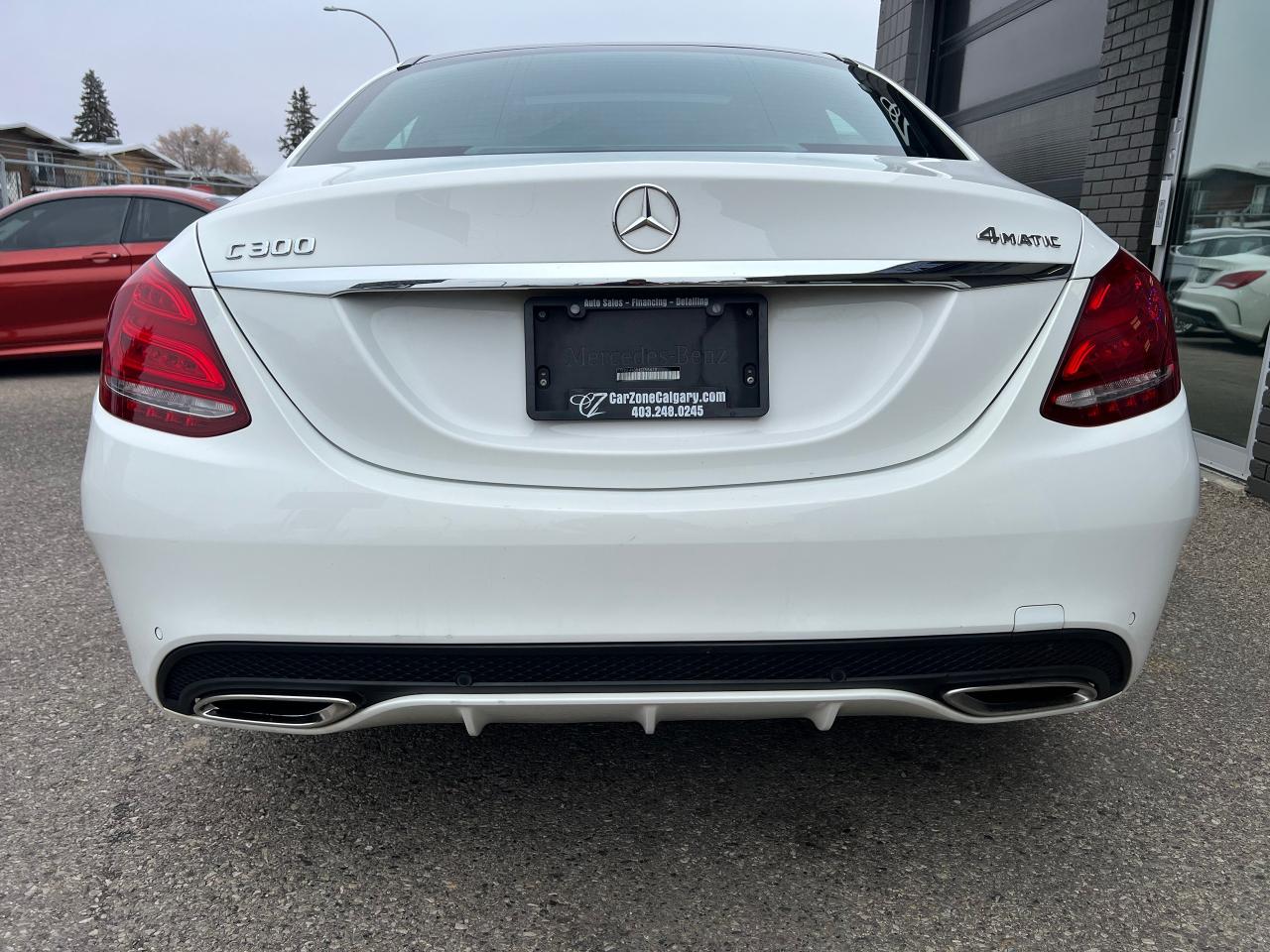 2018 Mercedes-Benz C300 C300 4MATIC EASY APPROVAL - Photo #4