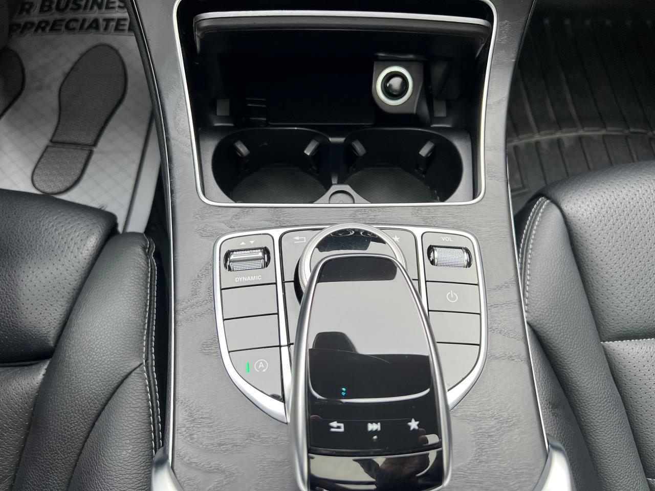 2018 Mercedes-Benz C300 C300 4MATIC EASY APPROVAL - Photo #13