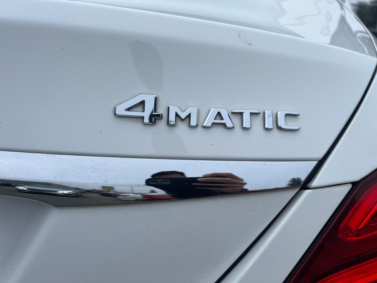 2018 Mercedes-Benz C300 C300 4MATIC EASY APPROVAL - Photo #9