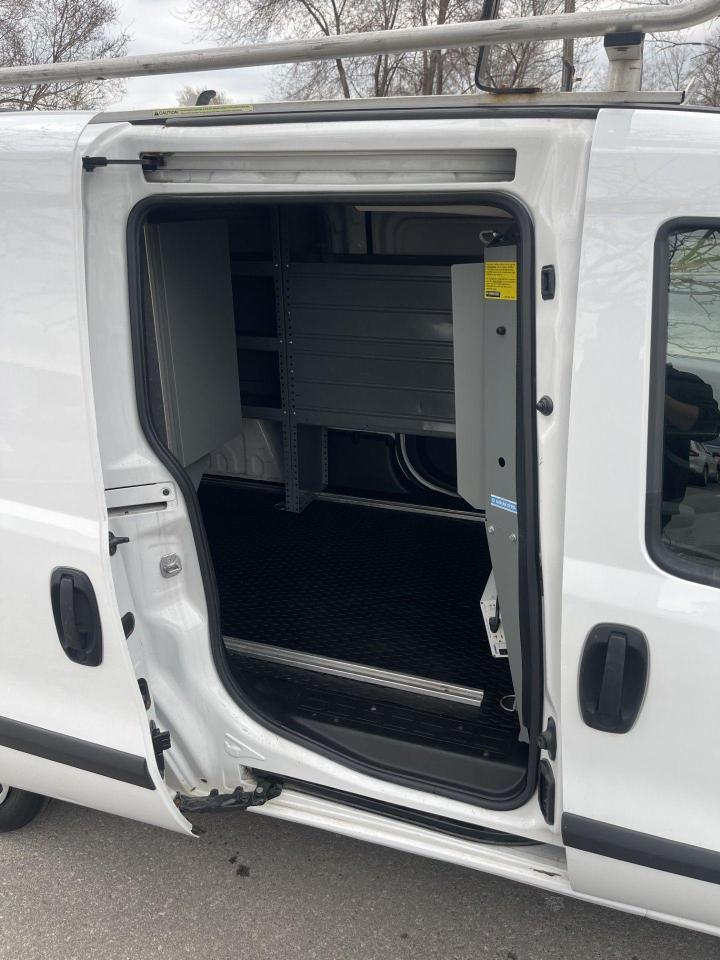 2016 RAM ProMaster NO WINDOWS ALL AROUND - Photo #8