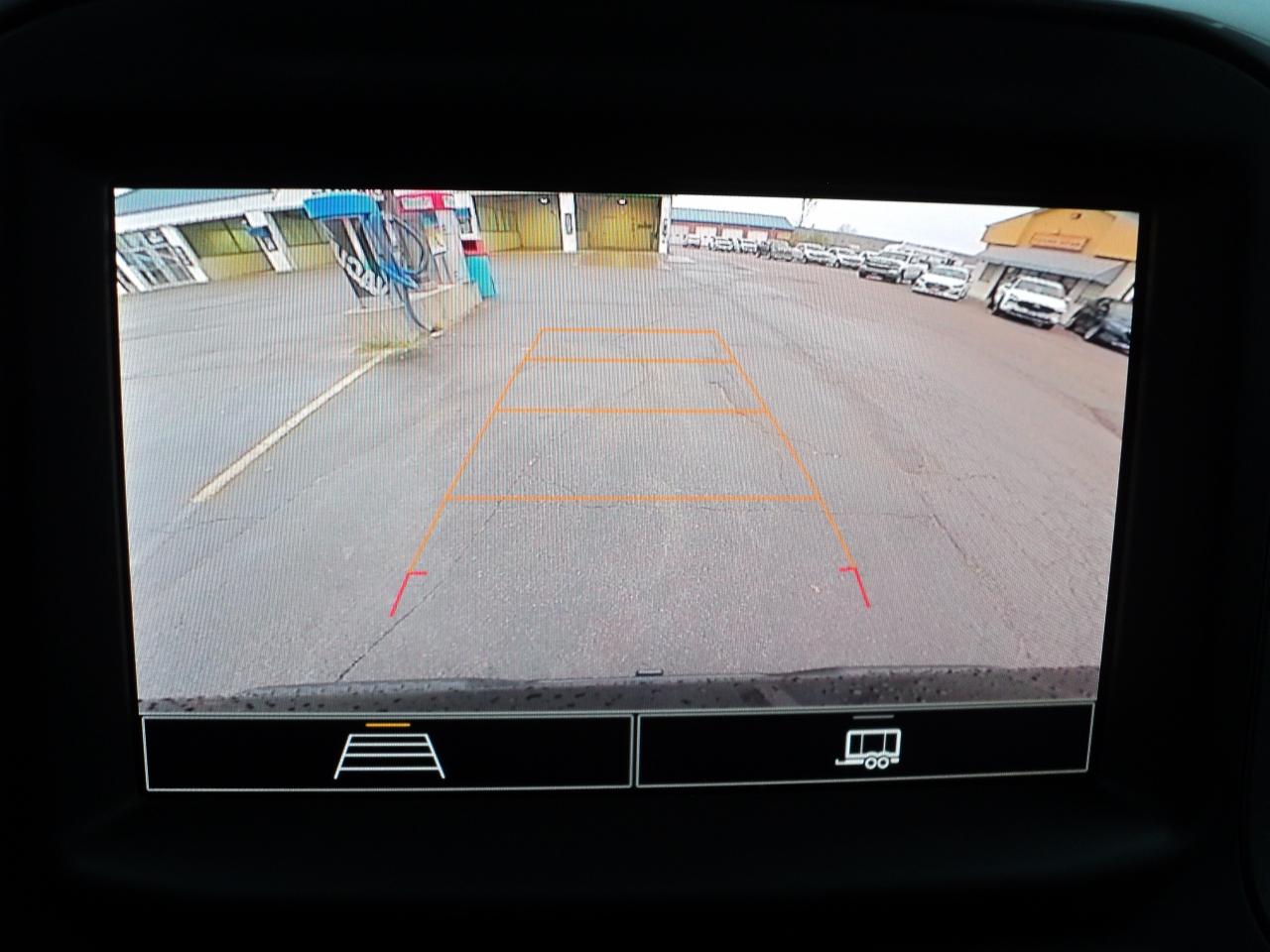 2022 Chevrolet Silverado 1500 Custom DoubleCab 4x4 2.7L4cyl 6'7"Box BackUpCam - Photo #19