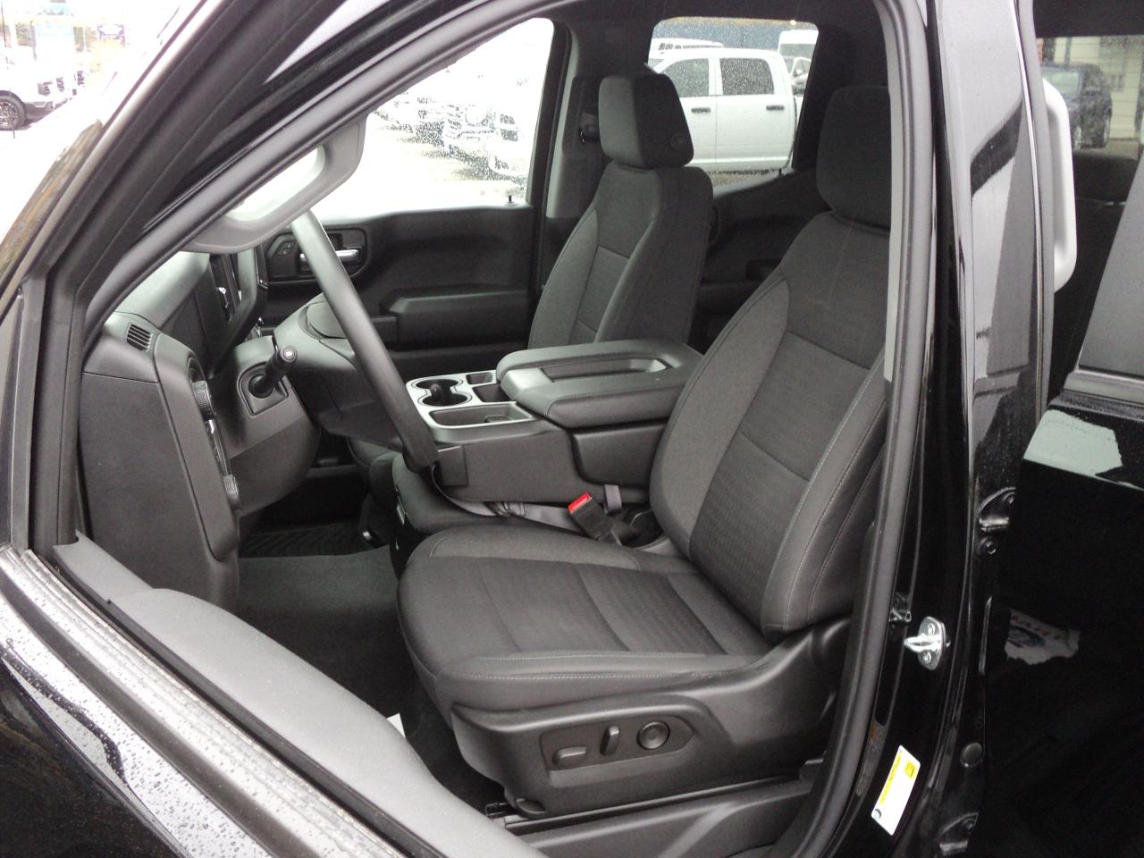 2022 Chevrolet Silverado 1500 Custom DoubleCab 4x4 2.7L4cyl 6'7"Box BackUpCam - Photo #15