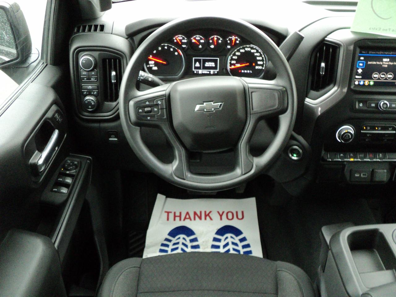 2022 Chevrolet Silverado 1500 Custom DoubleCab 4x4 2.7L4cyl 6'7"Box BackUpCam - Photo #11