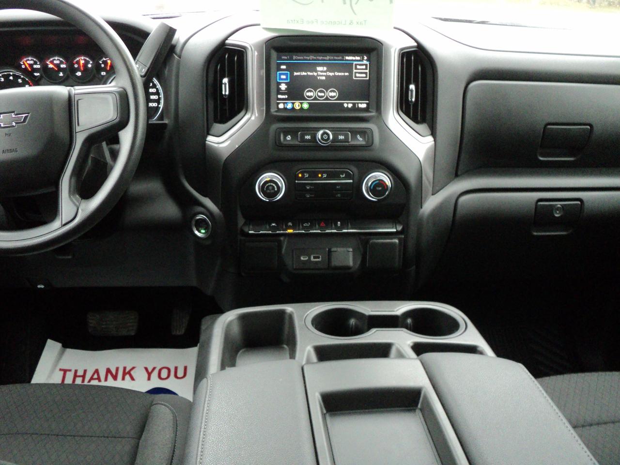 2022 Chevrolet Silverado 1500 Custom DoubleCab 4x4 2.7L4cyl 6'7"Box BackUpCam - Photo #13