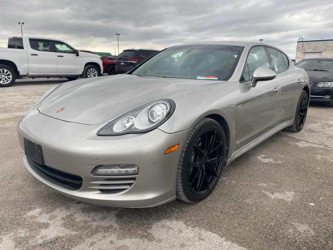 Used 2011 PORSCH PANAMERA 4  for sale in Innisfil, ON