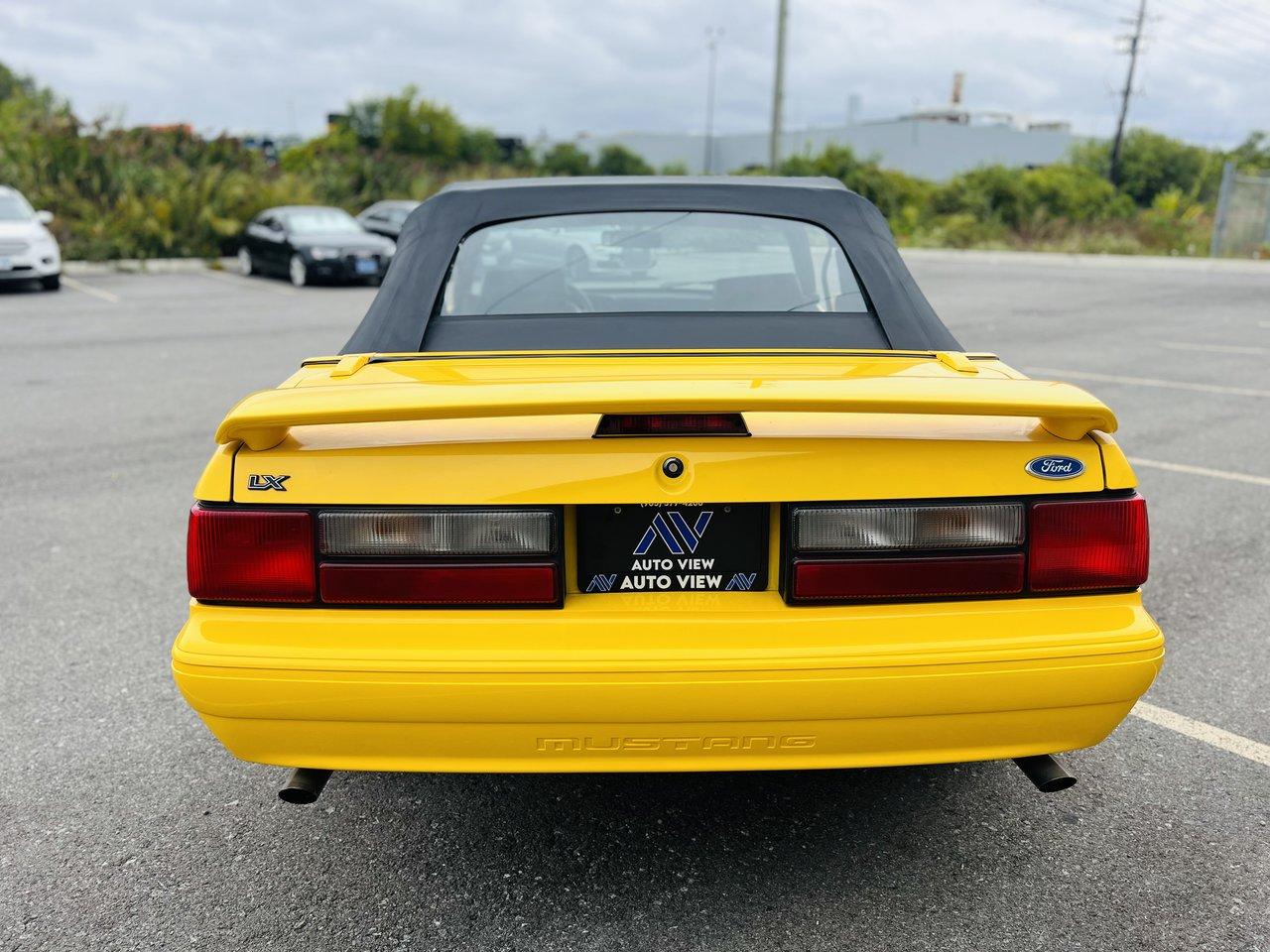 1993 Ford Mustang LX **ALL ORIGINAL FROM FACTORY** - Photo #6