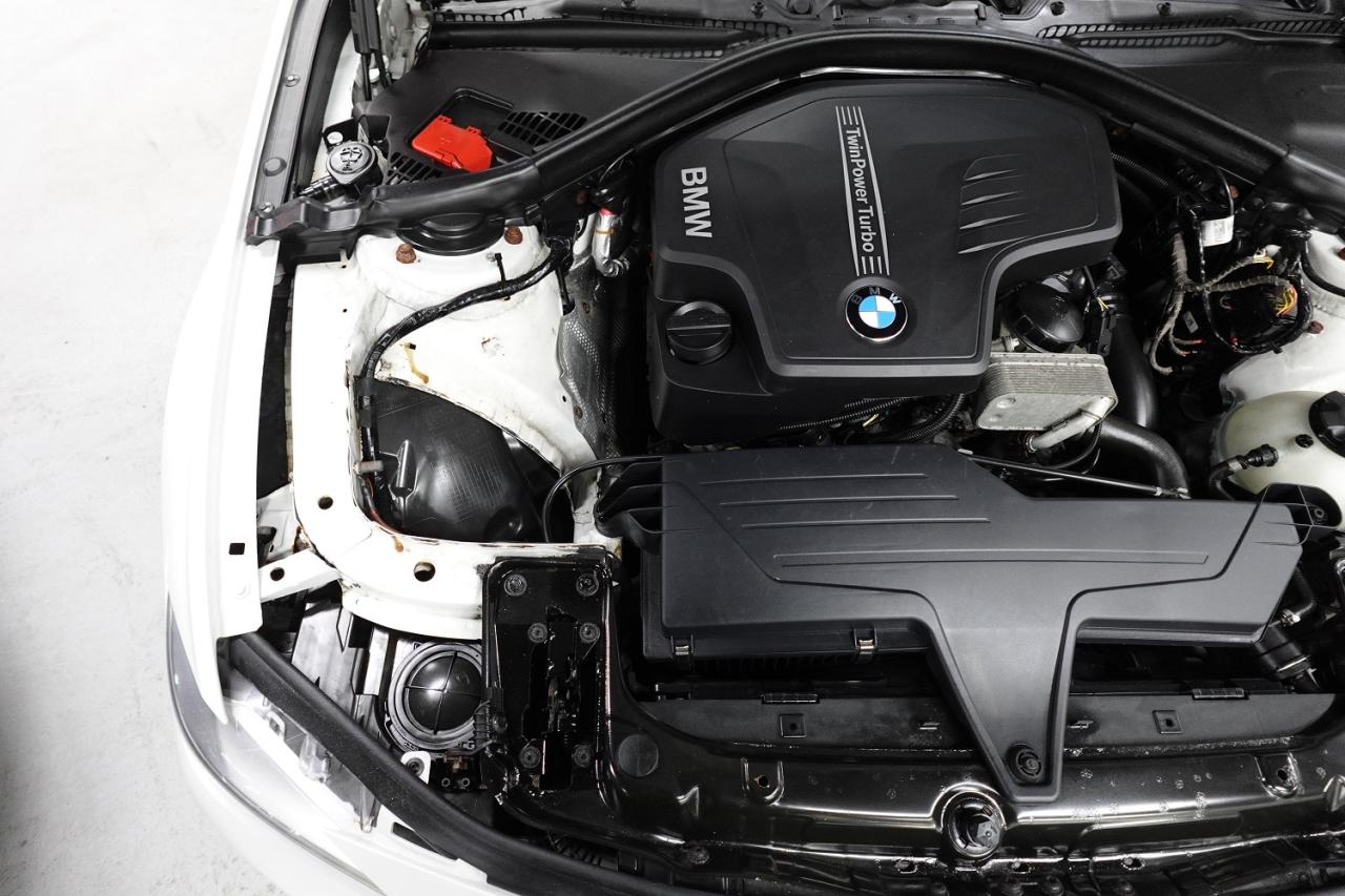 2013 BMW 3 Series X DRIVE,NO ACCIDENT ALL SERVICE RECORDS, - Photo #34