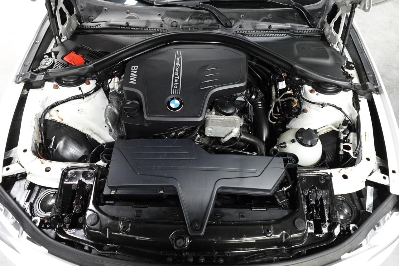 2013 BMW 3 Series X DRIVE,NO ACCIDENT ALL SERVICE RECORDS, - Photo #36