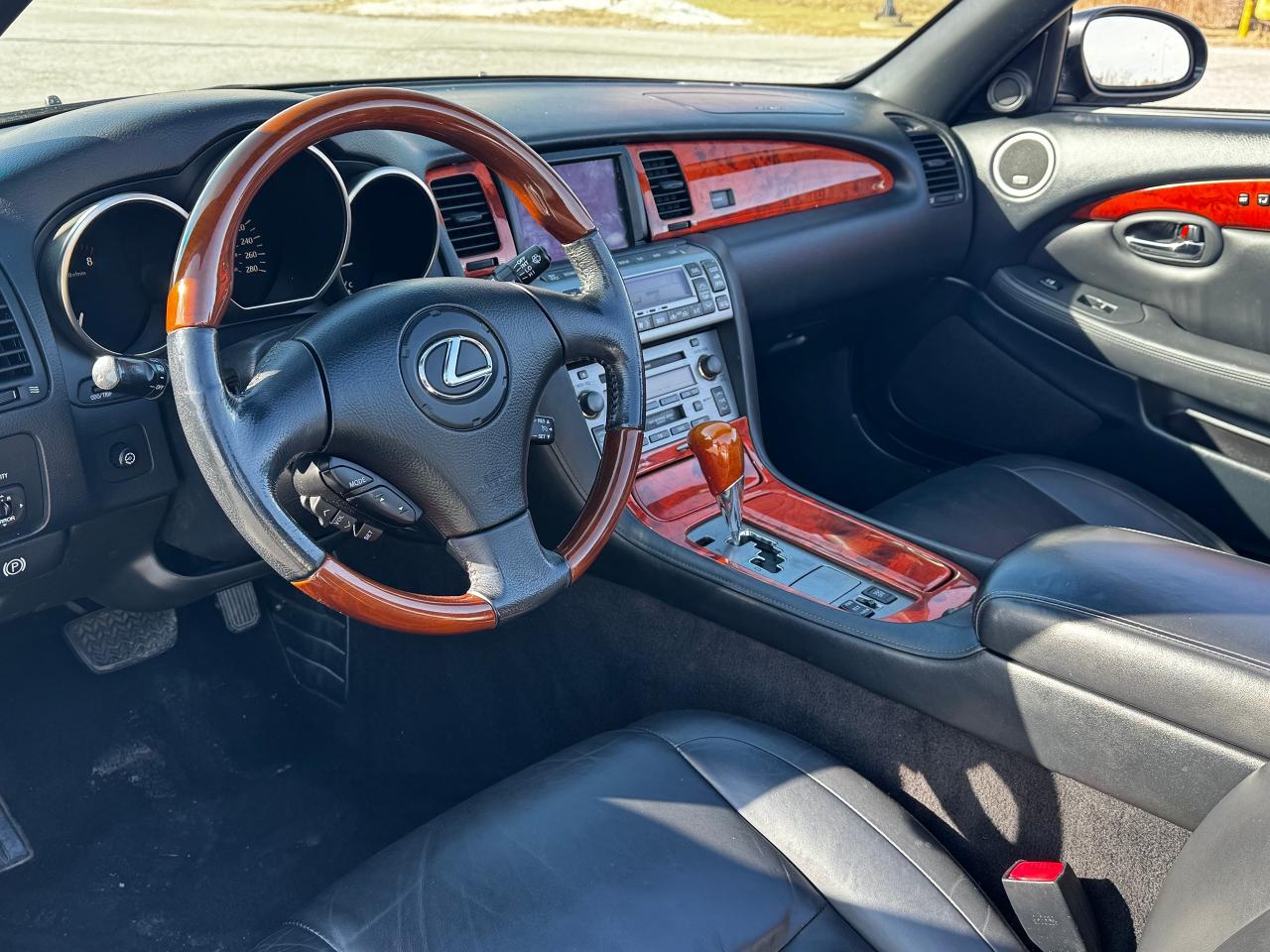 2006 Lexus SC 430 **HARD TOP CONVERTIBLE** - Photo #18