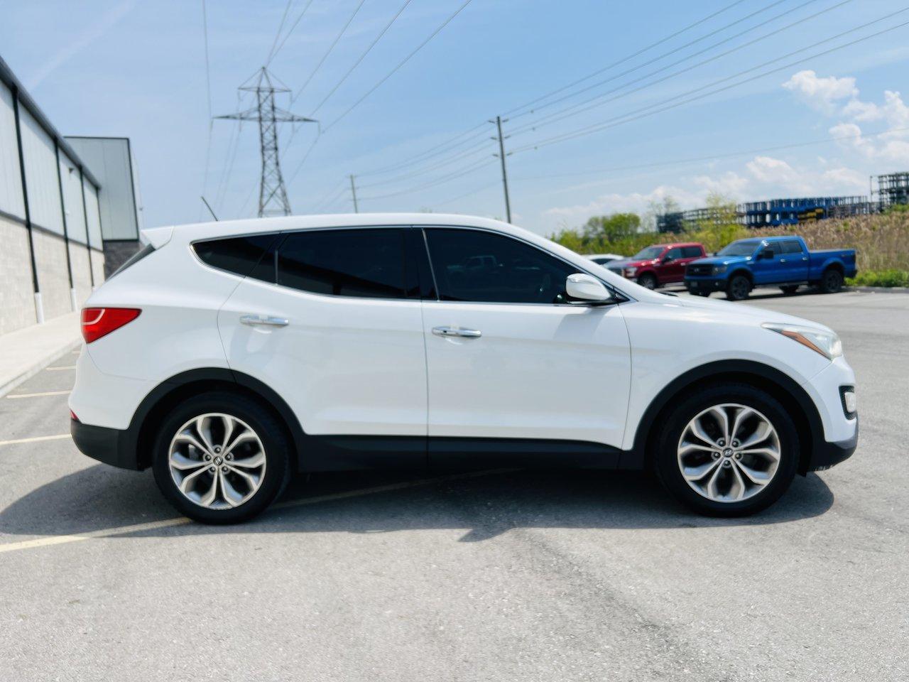 2013 Hyundai Santa Fe LIMITED **FULLY LOADED** - Photo #4