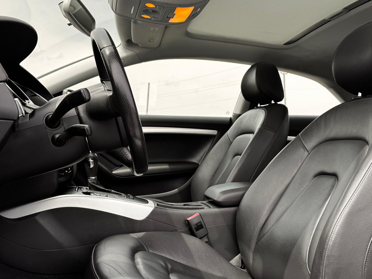 2010 Audi A5 2.0L Premium **QUATTRO AWD**LOW KM'S** - Photo #24